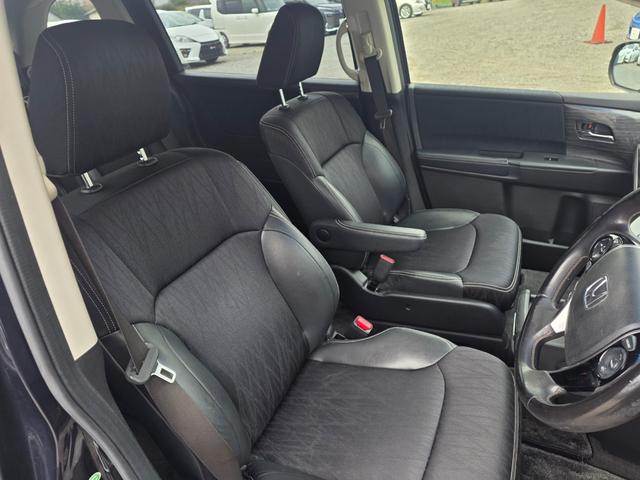 オデッセイ アブソルート メモリーナビ フルセグTV リアカメラ スマートキー LEDヘッドライト 衝突軽減ブレーキ 両側パワスラ 前ドラレコ Bluetooth クルコン 純正17インチアルミ ETC(41枚目)