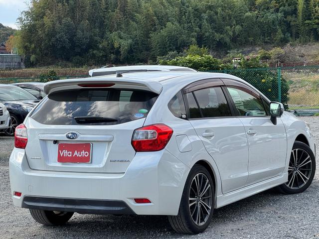 インプレッサスポーツ ２．０ｉ－Ｓアイサイト　４ＷＤ　メモリーナビ　フルセグＴＶ　スマートキー　ＨＩＤヘッドライト　衝突軽減ブレーキ　Ｂｌｕｅｔｏｏｔｈ　ＡＣＣ　純正１７インチアルミ　ＥＴＣ（14枚目）