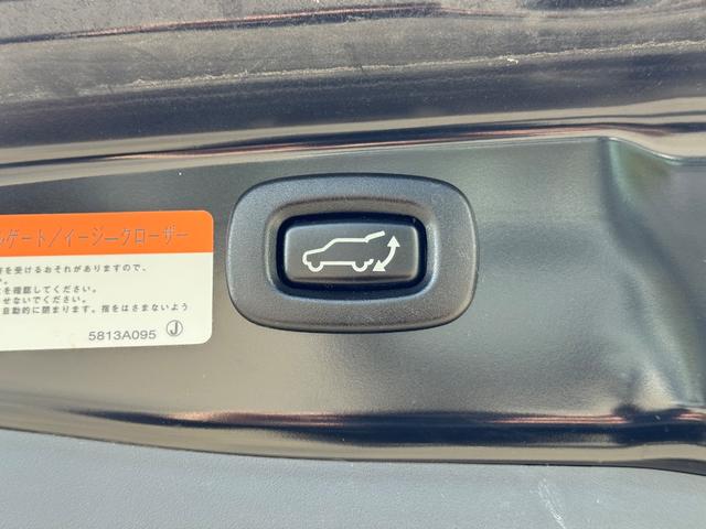アウトランダーＰＨＥＶ Ｇナビパッケージ　４ＷＤ　ＳＤナビ　フルセグＴＶ　リアカメラ　スマートキー　ＨＩＤヘッドライト　衝突軽減ブレーキ　Ｂｌｕｅｔｏｏｔｈ　ＡＣＣ　純正１８インチアルミ　ＥＴＣ（35枚目）