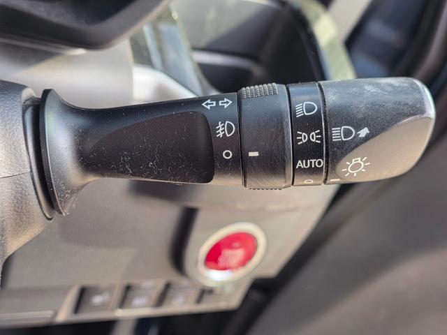 ムーヴ カスタム　ＸリミテッドＩＩ　ＳＡＩＩＩ　ＳＤナビ　フルセグＴＶ　全方位カメラ　スマートキー　ＬＥＤヘッドライト　衝突軽減ブレーキ　前ドラレコ　Ｂｌｕｅｔｏｏｔｈ　クルコン　純正１４インチアルミ　ＥＴＣ（25枚目）