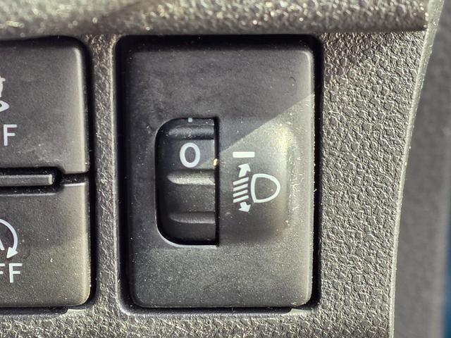 ムーヴ カスタム　ＸリミテッドＩＩ　ＳＡＩＩＩ　ＳＤナビ　フルセグＴＶ　全方位カメラ　スマートキー　ＬＥＤヘッドライト　衝突軽減ブレーキ　前ドラレコ　Ｂｌｕｅｔｏｏｔｈ　クルコン　純正１４インチアルミ　ＥＴＣ（29枚目）