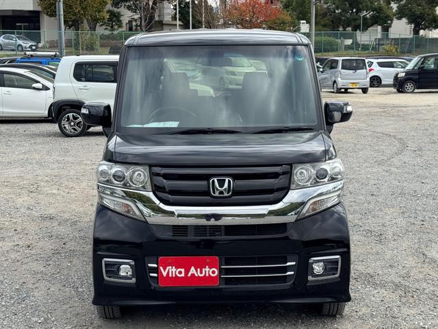 Ｎ－ＢＯＸカスタム Ｇ　ＳＳブラックスタイルパッケージ　ＳＤナビ　ワンセグＴＶ　リアカメラ　スマートキー　ＨＩＤヘッドライト　両側パワスラ　シートヒーター　Ｂｌｕｅｔｏｏｔｈ　純正１４インチアルミ　ＥＴＣ（4枚目）