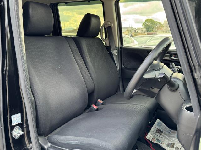 Ｎ－ＢＯＸカスタム Ｇ　ＳＳブラックスタイルパッケージ　ＳＤナビ　ワンセグＴＶ　リアカメラ　スマートキー　ＨＩＤヘッドライト　両側パワスラ　シートヒーター　Ｂｌｕｅｔｏｏｔｈ　純正１４インチアルミ　ＥＴＣ（35枚目）