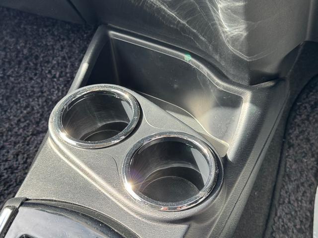 アクア Ｓ　ＳＤナビ　ワンセグＴＶ　リアカメラ　スマートキー　ＬＥＤヘッドライト　Ｂｌｕｅｔｏｏｔｈ　純正１６インチアルミ　ＥＴＣ（25枚目）