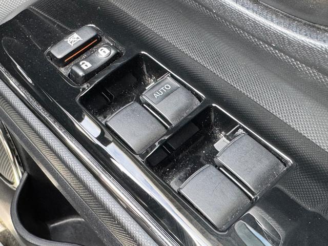 アクア Ｓ　ＳＤナビ　ワンセグＴＶ　リアカメラ　スマートキー　ＬＥＤヘッドライト　Ｂｌｕｅｔｏｏｔｈ　純正１６インチアルミ　ＥＴＣ（30枚目）