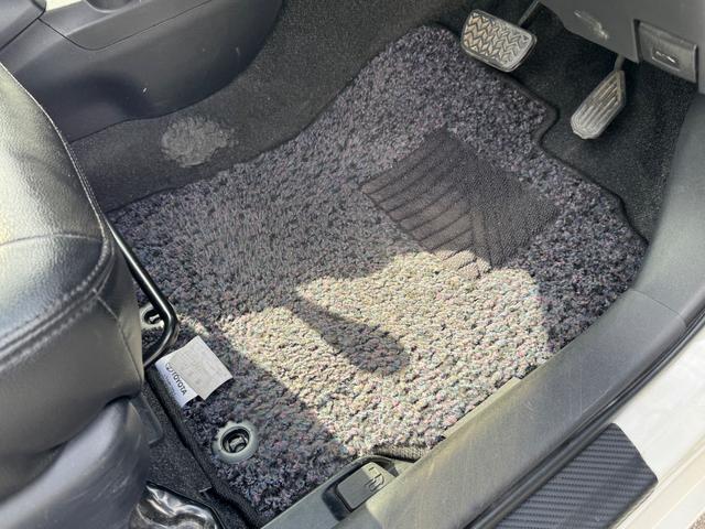 アクア Ｓ　ＳＤナビ　ワンセグＴＶ　リアカメラ　スマートキー　ＬＥＤヘッドライト　Ｂｌｕｅｔｏｏｔｈ　純正１６インチアルミ　ＥＴＣ（40枚目）