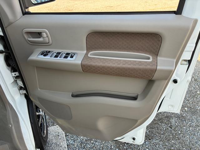 エブリイ ジョインターボ　メモリーナビ　フルセグＴＶ　スマートキー　ＬＥＤヘッドライト　前後ドラレコ　社外１４インチアルミ（32枚目）