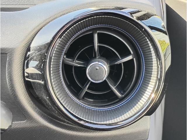 アクア Ｓ　メモリーナビ　リアカメラ　衝突軽減ブレーキ　Ｂｌｕｅｔｏｏｔｈ　純正１５インチ鉄　ＥＴＣ（28枚目）