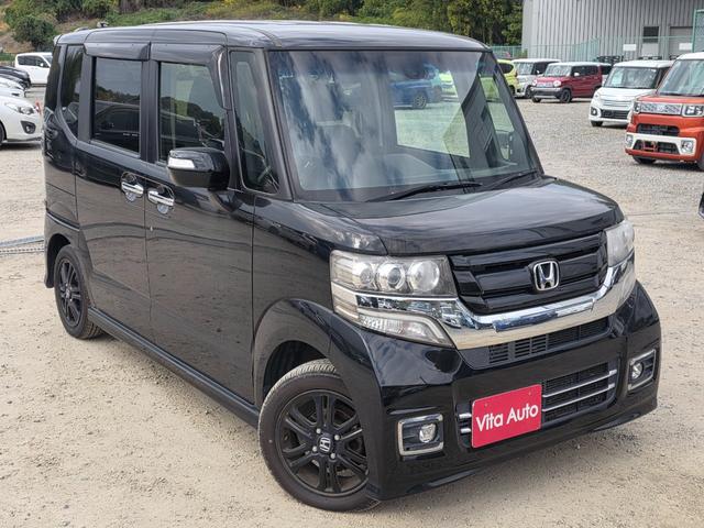 Ｎ－ＢＯＸカスタム Ｇ　ＳＳブラックスタイルパッケージ　メモリーナビ　フルセグＴＶ　リアカメラ　スマートキー　ＨＩＤヘッドライト　両側パワスラ　シートヒーター　Ｂｌｕｅｔｏｏｔｈ　純正１４インチアルミ　ＥＴＣ（2枚目）