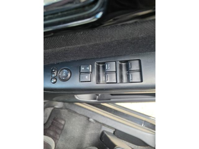 Ｎ－ＢＯＸカスタム Ｇ　ＳＳブラックスタイルパッケージ　メモリーナビ　フルセグＴＶ　リアカメラ　スマートキー　ＨＩＤヘッドライト　両側パワスラ　シートヒーター　Ｂｌｕｅｔｏｏｔｈ　純正１４インチアルミ　ＥＴＣ（23枚目）