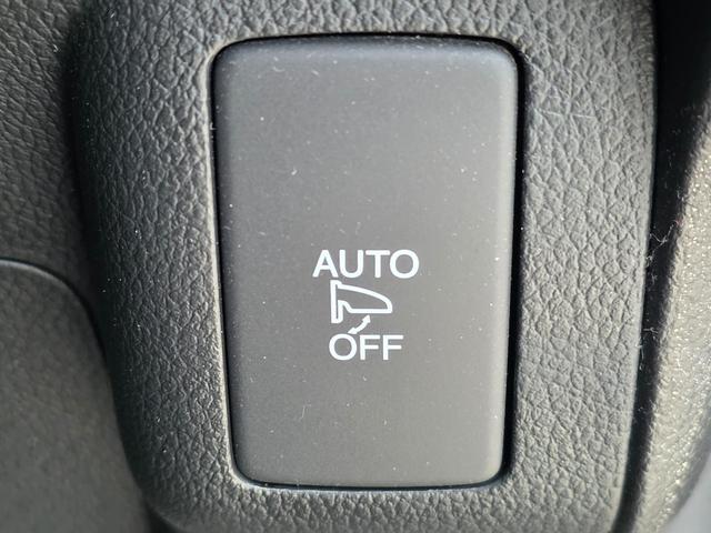 Ｎ－ＢＯＸカスタム Ｇ　ＳＳブラックスタイルパッケージ　メモリーナビ　フルセグＴＶ　リアカメラ　スマートキー　ＨＩＤヘッドライト　両側パワスラ　シートヒーター　Ｂｌｕｅｔｏｏｔｈ　純正１４インチアルミ　ＥＴＣ（28枚目）