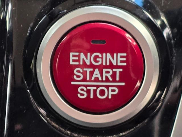 Ｎ－ＢＯＸカスタム Ｇ　ＳＳブラックスタイルパッケージ　メモリーナビ　フルセグＴＶ　リアカメラ　スマートキー　ＨＩＤヘッドライト　両側パワスラ　シートヒーター　Ｂｌｕｅｔｏｏｔｈ　純正１４インチアルミ　ＥＴＣ（30枚目）