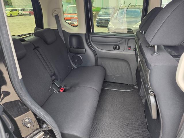 Ｎ－ＢＯＸカスタム Ｇ　ＳＳブラックスタイルパッケージ　メモリーナビ　フルセグＴＶ　リアカメラ　スマートキー　ＨＩＤヘッドライト　両側パワスラ　シートヒーター　Ｂｌｕｅｔｏｏｔｈ　純正１４インチアルミ　ＥＴＣ（41枚目）