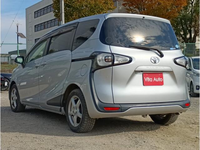 シエンタ Ｇ　ＳＤナビ　フルセグＴＶ　リアカメラ　スマートキー　ＨＩＤヘッドライト　衝突軽減ブレーキ　Ｂｌｕｅｔｏｏｔｈ　社外１５インチアルミ　ＥＴＣ（7枚目）