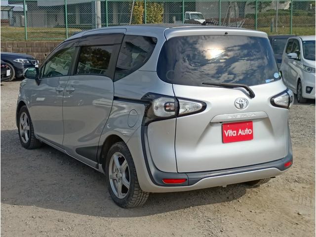 シエンタ Ｇ　ＳＤナビ　フルセグＴＶ　リアカメラ　スマートキー　ＨＩＤヘッドライト　衝突軽減ブレーキ　Ｂｌｕｅｔｏｏｔｈ　社外１５インチアルミ　ＥＴＣ（8枚目）