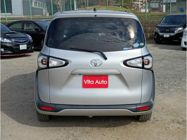 シエンタ Ｇ　ＳＤナビ　フルセグＴＶ　リアカメラ　スマートキー　ＨＩＤヘッドライト　衝突軽減ブレーキ　Ｂｌｕｅｔｏｏｔｈ　社外１５インチアルミ　ＥＴＣ（10枚目）