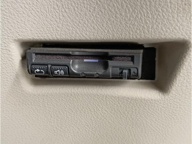 シエンタ Ｇ　ＳＤナビ　フルセグＴＶ　リアカメラ　スマートキー　ＨＩＤヘッドライト　衝突軽減ブレーキ　Ｂｌｕｅｔｏｏｔｈ　社外１５インチアルミ　ＥＴＣ（33枚目）