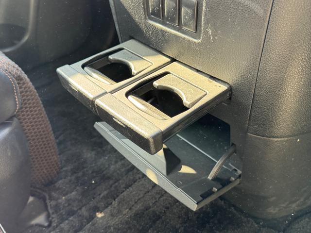 エルグランド ２５０ハイウェイスターアーバンクロム　ＨＤＤナビ　ワンセグＴＶ　リアカメラ　フリップダウンモニター　スマートキー　ＨＩＤヘッドライト　両側パワスラ　前ドラレコ　Ｂｌｕｅｔｏｏｔｈ　純正１８インチアルミ　ＥＴＣ（28枚目）