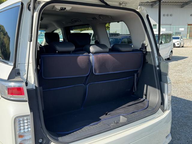 エルグランド ２５０ハイウェイスターアーバンクロム　ＨＤＤナビ　ワンセグＴＶ　リアカメラ　フリップダウンモニター　スマートキー　ＨＩＤヘッドライト　両側パワスラ　前ドラレコ　Ｂｌｕｅｔｏｏｔｈ　純正１８インチアルミ　ＥＴＣ（44枚目）