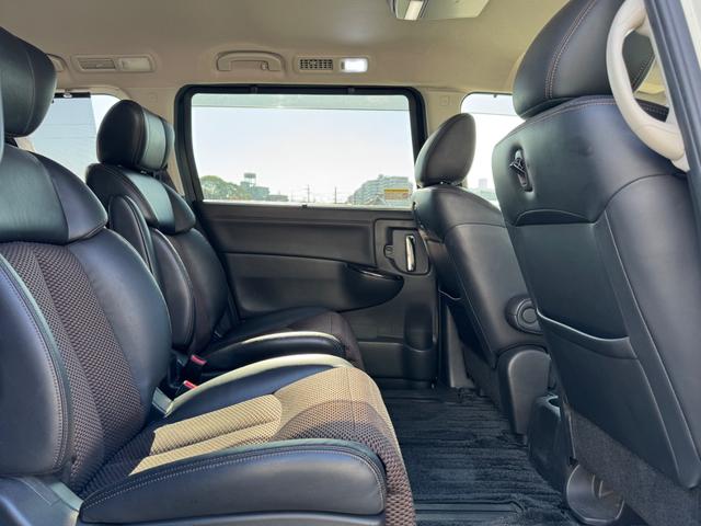 エルグランド ２５０ハイウェイスターアーバンクロム　ＨＤＤナビ　ワンセグＴＶ　リアカメラ　フリップダウンモニター　スマートキー　ＨＩＤヘッドライト　両側パワスラ　前ドラレコ　Ｂｌｕｅｔｏｏｔｈ　純正１８インチアルミ　ＥＴＣ（48枚目）