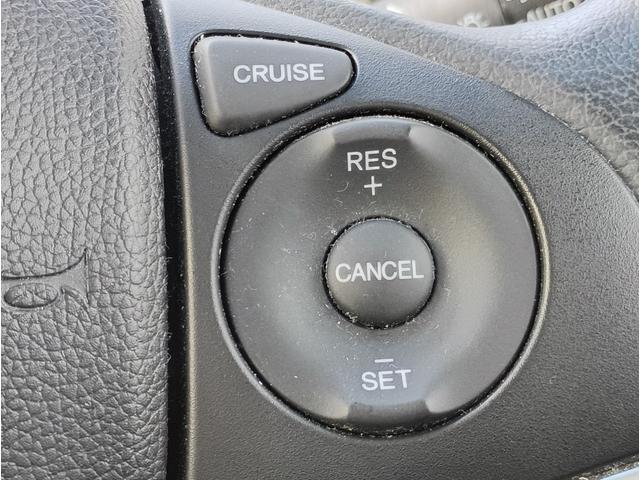 フィットハイブリッド Ｌパッケージ　メモリーナビ　フルセグＴＶ　リアカメラ　スマートキー　ＨＩＤヘッドライト　Ｂｌｕｅｔｏｏｔｈ　クルコン　純正１５インチアルミ　ＥＴＣ（26枚目）