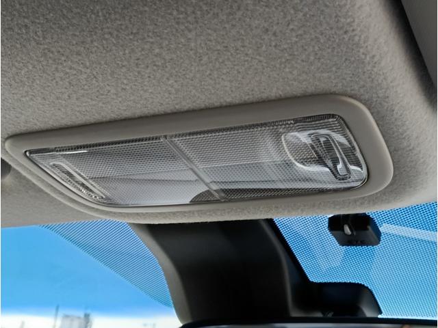 フィットハイブリッド Ｌパッケージ　メモリーナビ　フルセグＴＶ　リアカメラ　スマートキー　ＨＩＤヘッドライト　Ｂｌｕｅｔｏｏｔｈ　クルコン　純正１５インチアルミ　ＥＴＣ（33枚目）