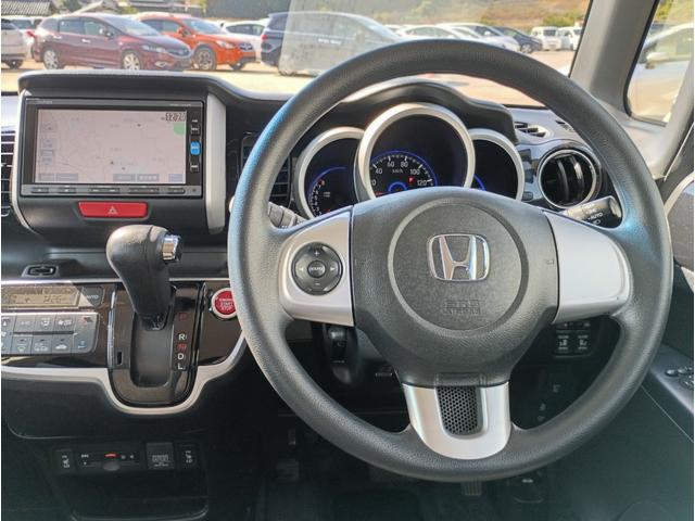 Ｎ－ＢＯＸカスタム Ｇ　ＳＳブラックスタイルパッケージ　メモリーナビ　フルセグＴＶ　リアカメラ　スマートキー　ＨＩＤヘッドライト　両側パワスラ　前ドラレコ　シートヒーター　Ｂｌｕｅｔｏｏｔｈ　純正１４インチアルミ　ＥＴＣ（15枚目）