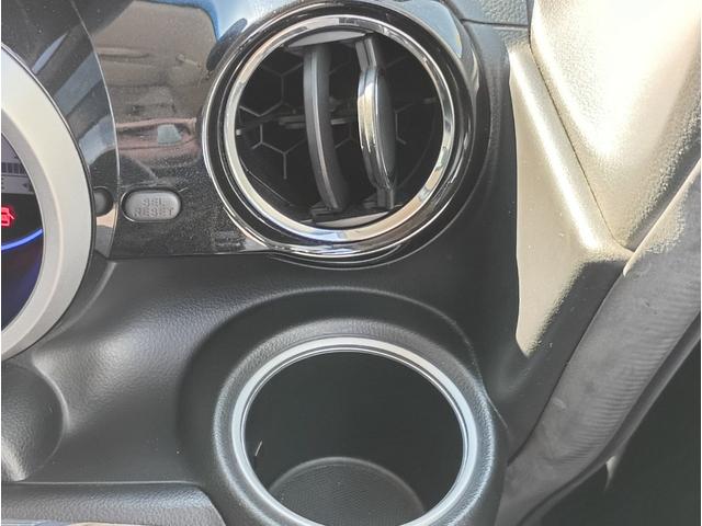 Ｎ－ＢＯＸカスタム Ｇ　ＳＳブラックスタイルパッケージ　メモリーナビ　フルセグＴＶ　リアカメラ　スマートキー　ＨＩＤヘッドライト　両側パワスラ　前ドラレコ　シートヒーター　Ｂｌｕｅｔｏｏｔｈ　純正１４インチアルミ　ＥＴＣ（32枚目）