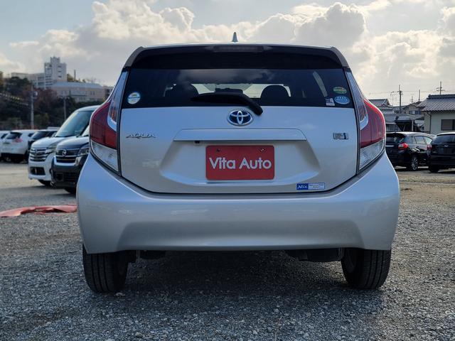 アクア G SDナビ フルセグTV リアカメラ スマートキー 前ドラレコ Bluetooth クルコン 純正15インチアルミ ETC(11枚目)