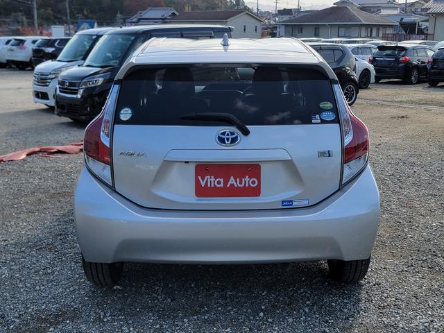 アクア G SDナビ フルセグTV リアカメラ スマートキー 前ドラレコ Bluetooth クルコン 純正15インチアルミ ETC(12枚目)