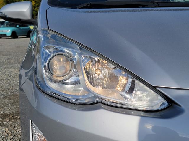 アクア G SDナビ フルセグTV リアカメラ スマートキー 前ドラレコ Bluetooth クルコン 純正15インチアルミ ETC(17枚目)