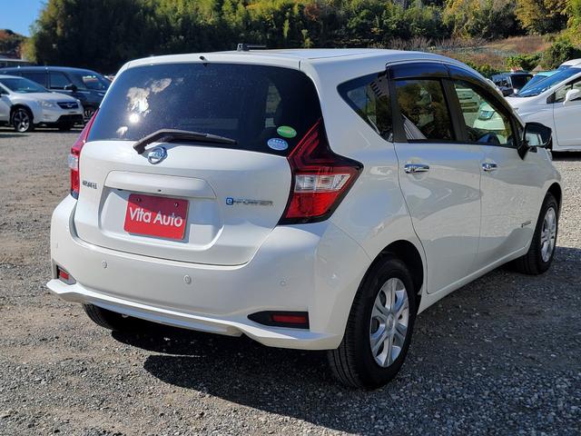 ノート e-パワー X SDナビ フルセグTV 全方位カメラ スマートキー 前ドラレコ 純正14インチ鉄 ETC(13枚目)