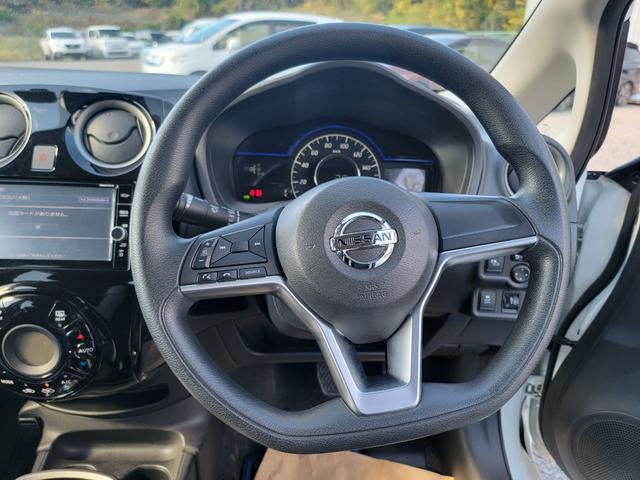 ノート e-パワー X SDナビ フルセグTV 全方位カメラ スマートキー 前ドラレコ 純正14インチ鉄 ETC(18枚目)