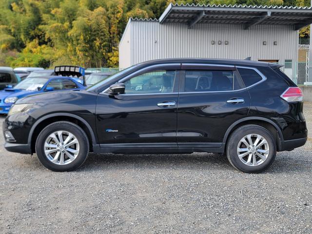 エクストレイル 20X ハイブリッド エマージェンシーブレーキP 4WD SDナビ 全方位カメラ スマートキー LEDヘッドライト 衝突軽減ブレーキ 革シート シートヒーター クルコン 純正17インチアルミ(7枚目)