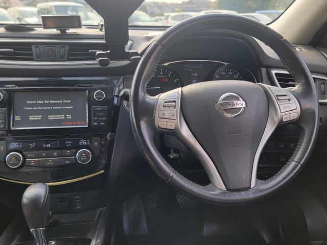 エクストレイル 20X ハイブリッド エマージェンシーブレーキP 4WD SDナビ 全方位カメラ スマートキー LEDヘッドライト 衝突軽減ブレーキ 革シート シートヒーター クルコン 純正17インチアルミ(18枚目)