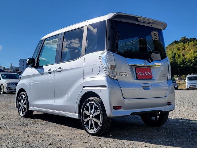 デイズルークス ハイウェイスター　Ｇターボ　ＳＤナビ　フルセグＴＶ　全方位カメラ　スマートキー　ＬＥＤヘッドライト　衝突軽減ブレーキ　両側パワスラ　前ドラレコ　クルコン　純正１５インチアルミ　ＥＴＣ（8枚目）