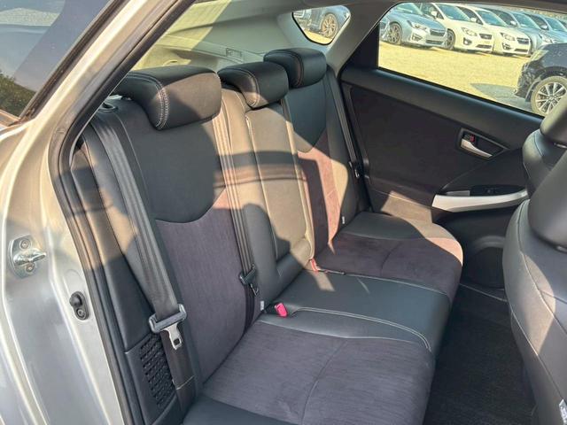 プリウス Ｇ　ＳＤナビ　フルセグＴＶ　リアカメラ　スマートキー　ＬＥＤヘッドライト　Ｂｌｕｅｔｏｏｔｈ　クルコン　純正１５インチ鉄　ＥＴＣ（41枚目）