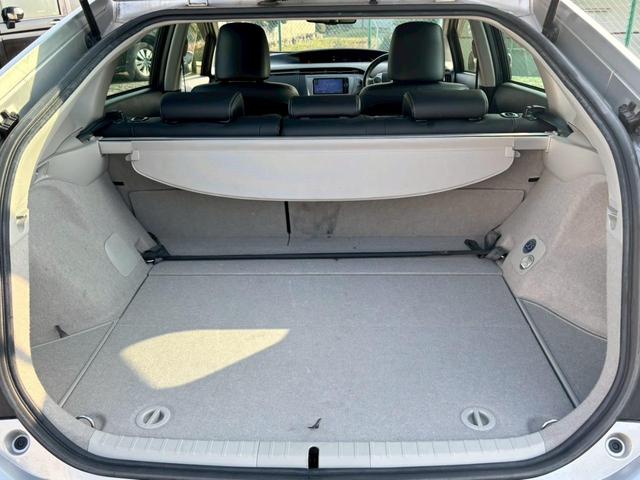 プリウス Ｇ　ＳＤナビ　フルセグＴＶ　リアカメラ　スマートキー　ＬＥＤヘッドライト　Ｂｌｕｅｔｏｏｔｈ　クルコン　純正１５インチ鉄　ＥＴＣ（42枚目）