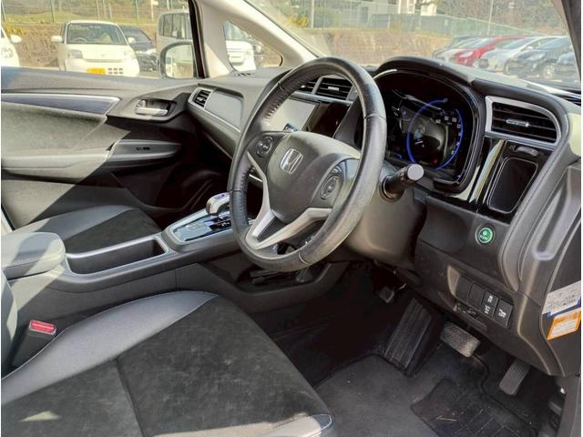 HONDA SHUTTLE HYBRID X