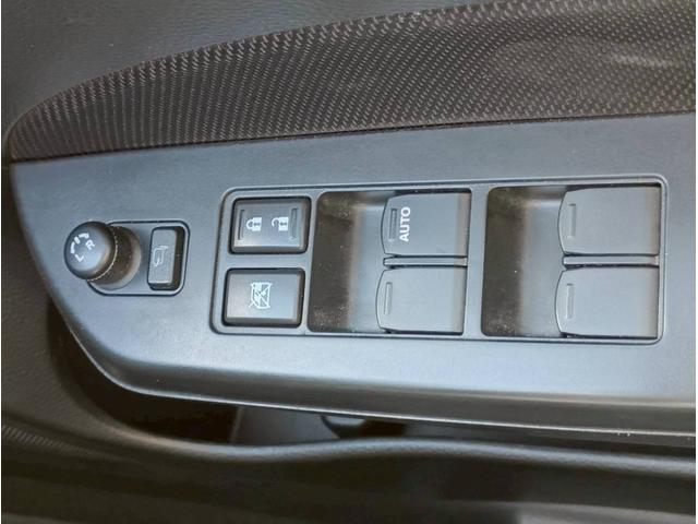 スイフトスポーツ ベースグレード SDナビ ワンセグTV スマートキー LEDヘッドライト クルコン 純正17インチアルミ ETC(28枚目)