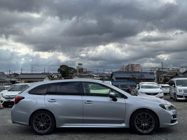 ���I�����C�����k�͎��ۂɓX�܂ł��Ԃ����������������Ɠ����悤�ɂ��Ԃ̏ڍׂ��c�ƃX�^�b�t�Ƃ��Ƃ肵�Ȃ���m�F�����܂��B�C�ɂȂ�ӏ��̓��A���^�C���ł������������܂��̂ň��S���ĎԑI�т��o���܂��B