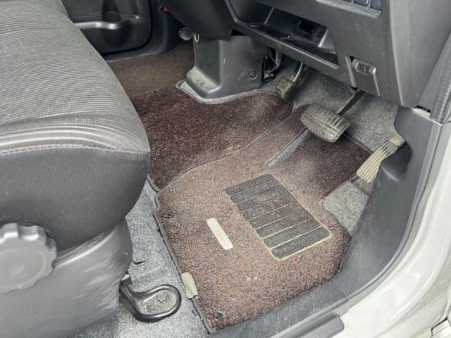 デイズルークス ハイウェイスター　Ｘ　Ｖセレクション＋セーフティＩＩ　メモリーナビ　フルセグＴＶ　全方位カメラ　スマートキー　ＨＩＤヘッドライト　衝突軽減ブレーキ　片側パワスラ　前後ドラレコ　Ｂｌｕｅｔｏｏｔｈ　純正１４インチアルミ　ＥＴＣ（41枚目）