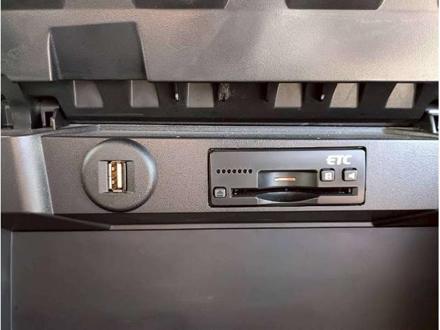 ソリオバンディット ハイブリッドＭＶ　メモリーナビ　フルセグＴＶ　全方位カメラ　スマートキー　ＬＥＤヘッドライト　片側パワスラ　シートヒーター　Ｂｌｕｅｔｏｏｔｈ　純正１５インチアルミ　ＥＴＣ（34枚目）