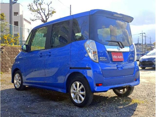 ���I�����C�����k�͎��ۂɓX�܂ł��Ԃ����������������Ɠ����悤�ɂ��Ԃ̏ڍׂ��c�ƃX�^�b�t�Ƃ��Ƃ肵�Ȃ���m�F�����܂��B�C�ɂȂ�ӏ��̓��A���^�C���ł������������܂��̂ň��S���ĎԑI�т��o���܂��B