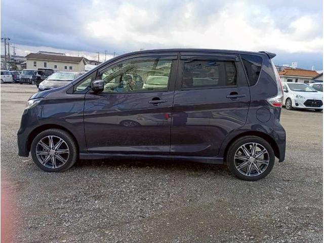 ���I�����C�����k�͎��ۂɓX�܂ł��Ԃ����������������Ɠ����悤�ɂ��Ԃ̏ڍׂ��c�ƃX�^�b�t�Ƃ��Ƃ肵�Ȃ���m�F�����܂��B�C�ɂȂ�ӏ��̓��A���^�C���ł������������܂��̂ň��S���ĎԑI�т��o���܂��B