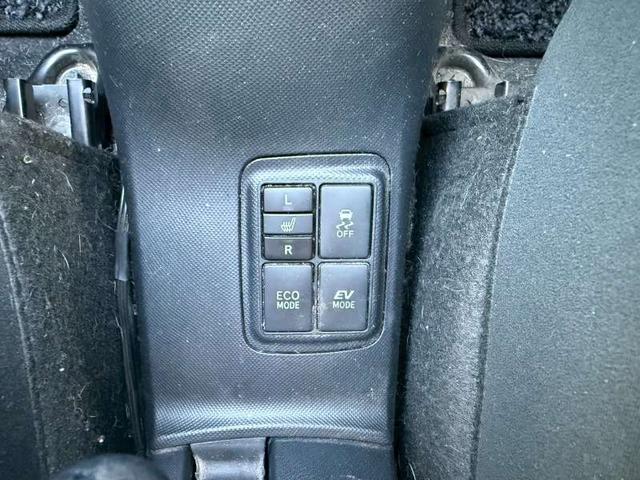 アクア S メモリーナビ フルセグTV スマートキー シートヒーター 社外15インチアルミ ETC(32枚目)