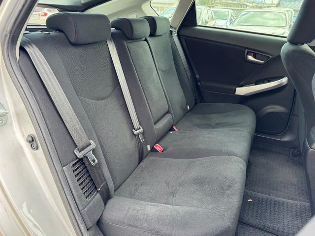 プリウス S メモリーナビ スマートキー HIDヘッドライト Bluetooth 純正15インチ鉄 ETC(32枚目)