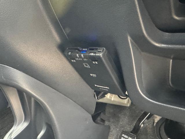 ワゴンＲスティングレー Ｘ　メモリーナビ　ワンセグＴＶ　リアカメラ　スマートキー　ＨＩＤヘッドライト　純正１４インチアルミ　ＥＴＣ（31枚目）