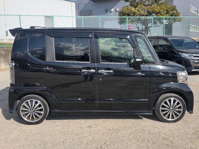 N-BOXカスタム G ターボSSパッケージ メモリーナビ フルセグTV リアカメラ フリップダウンモニター スマートキー HIDヘッドライト 衝突軽減ブレーキ 両側パワスラ Bluetooth 純正15インチアルミ ETC(13枚目)