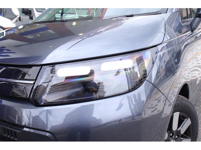 フリード エアー　ＥＸ　ワンオーナーユーザー様直接買取車　禁煙車　ギャザズディスプレイオーディオ　ホンダセンシング　ＡＣＣ　ＢＳＭ　両側パワースライドドア　ビルトインＥＴＣ　前後ドライブレコーダー　シートヒーター（6枚目）
